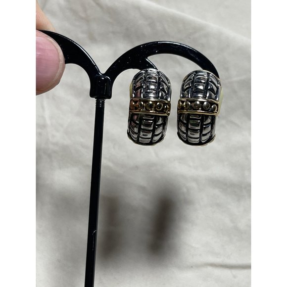 Vintage Gold/Silver 2-Tone Embossed Design Clip-On Earrings - Picture 7 of 12